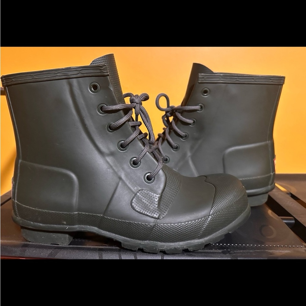 Hunter Green Ankle Boots Durable Waterproof Design